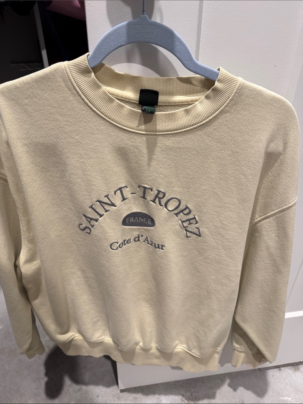 Target Cream Saint-Tropez Graphic Sweatshirt